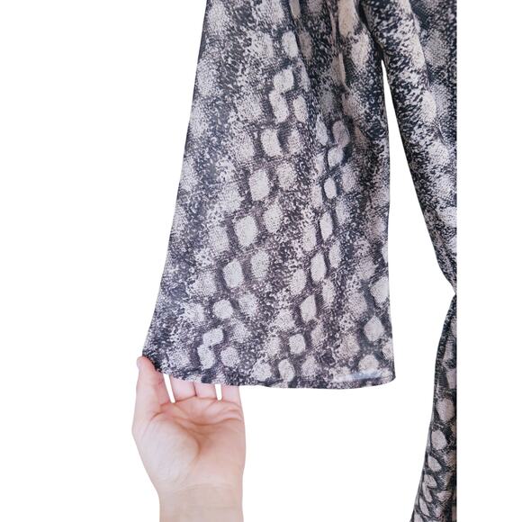 Show Me Your Mumu Tie Front Long Sleeve Romper Animal Print Small Boho Chic Fall - Picture 6 of 9